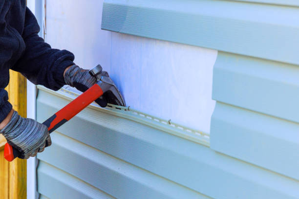 Reliable Emergency Siding Repair contractor in Shadyside, OH by Squared Siding